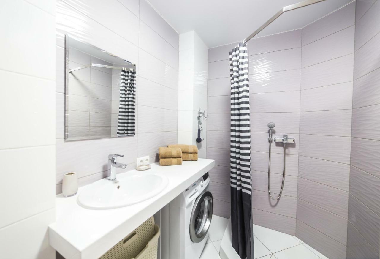 Apartment Roksolany 16 *